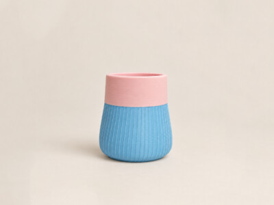 porta-lapis-azul-rosa-secretaria